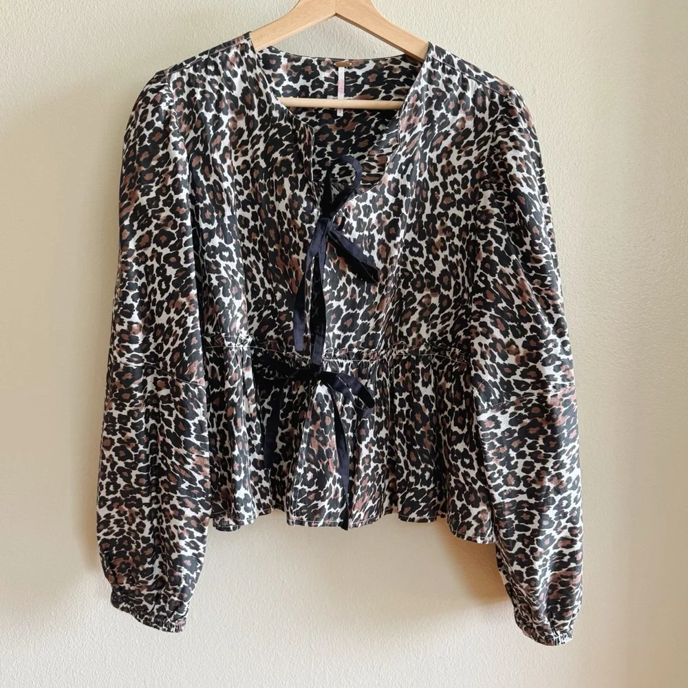 Free People lightweight peasant